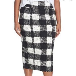 Melissa McCarthy plaid skirt 2x